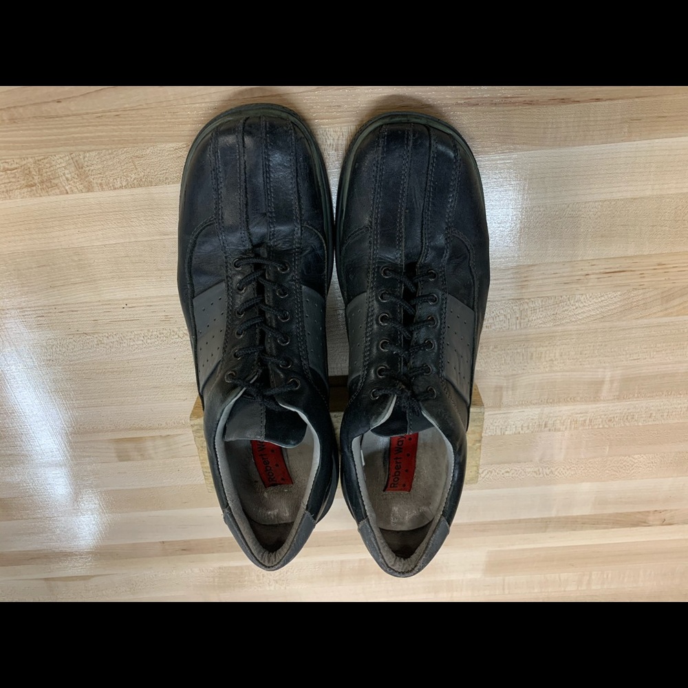 Work shoe - Picture 2 of 4